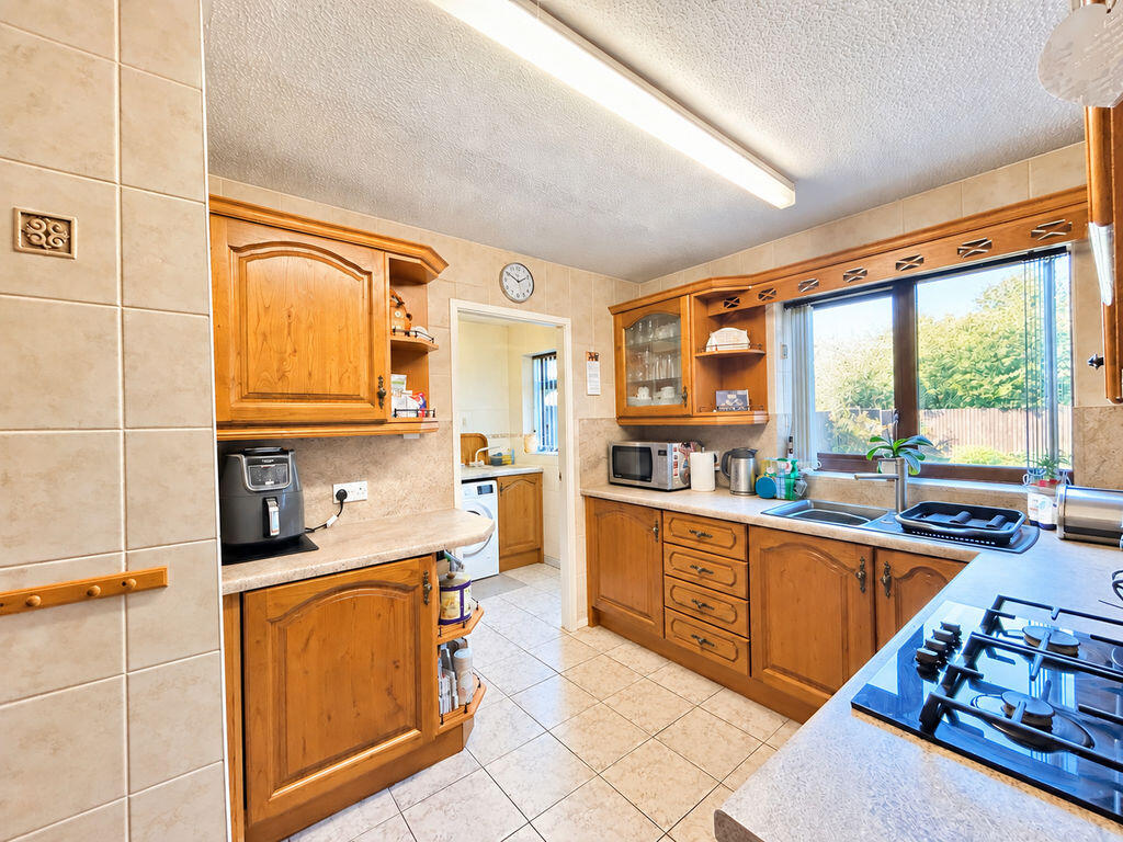 House in Walsall, Wallington Heath - View 5