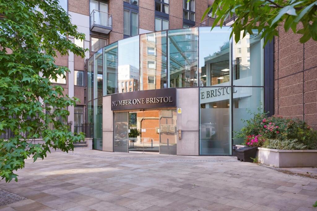 Main image of property: Lewins Mead, BRISTOL, BS1