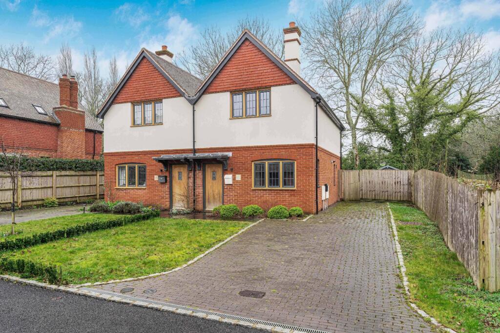 Main image of property: Lloyd George Gardens, Churt, Farnham, Surrey