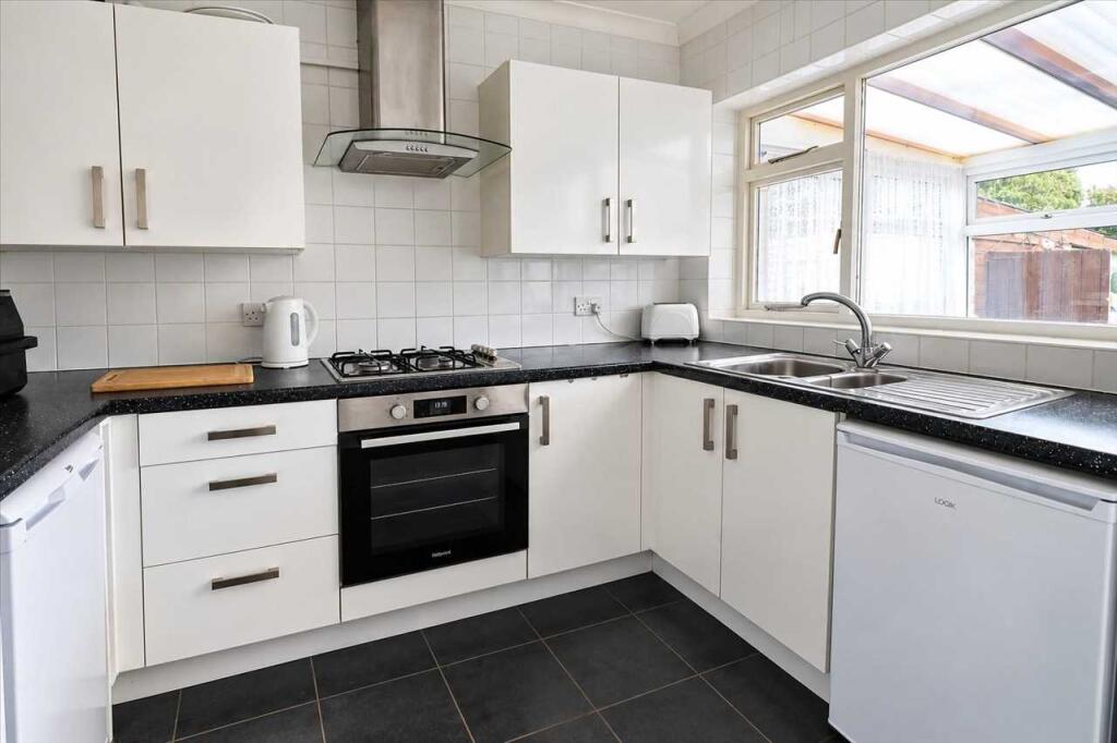 House in Clacton-on-Sea, Great Clacton - View 3