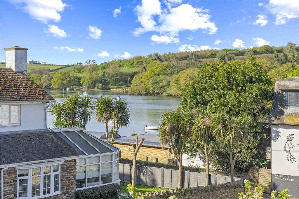 Main image of property: Embankment Road, Kingsbridge