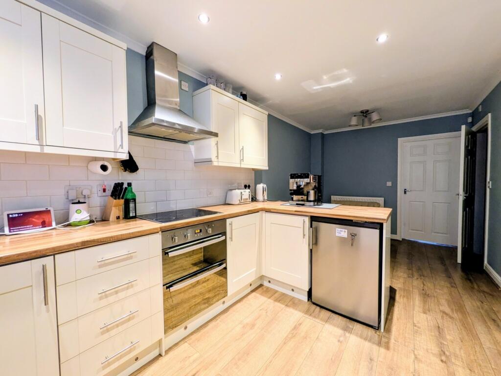 St. Lukes Place, Ferryhill photo 3