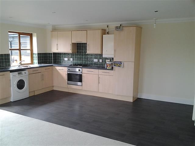Apartment in Milton Keynes - View 3