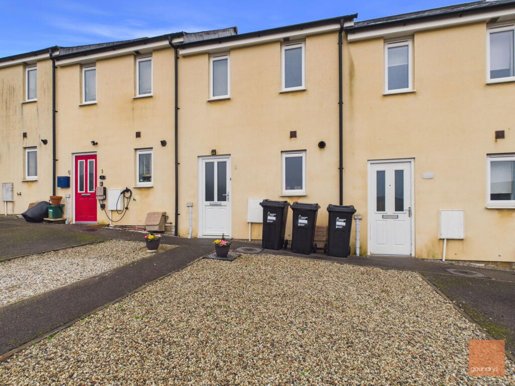 Main image of property: Gwarak Tewdar, Truro, TR1 2FL