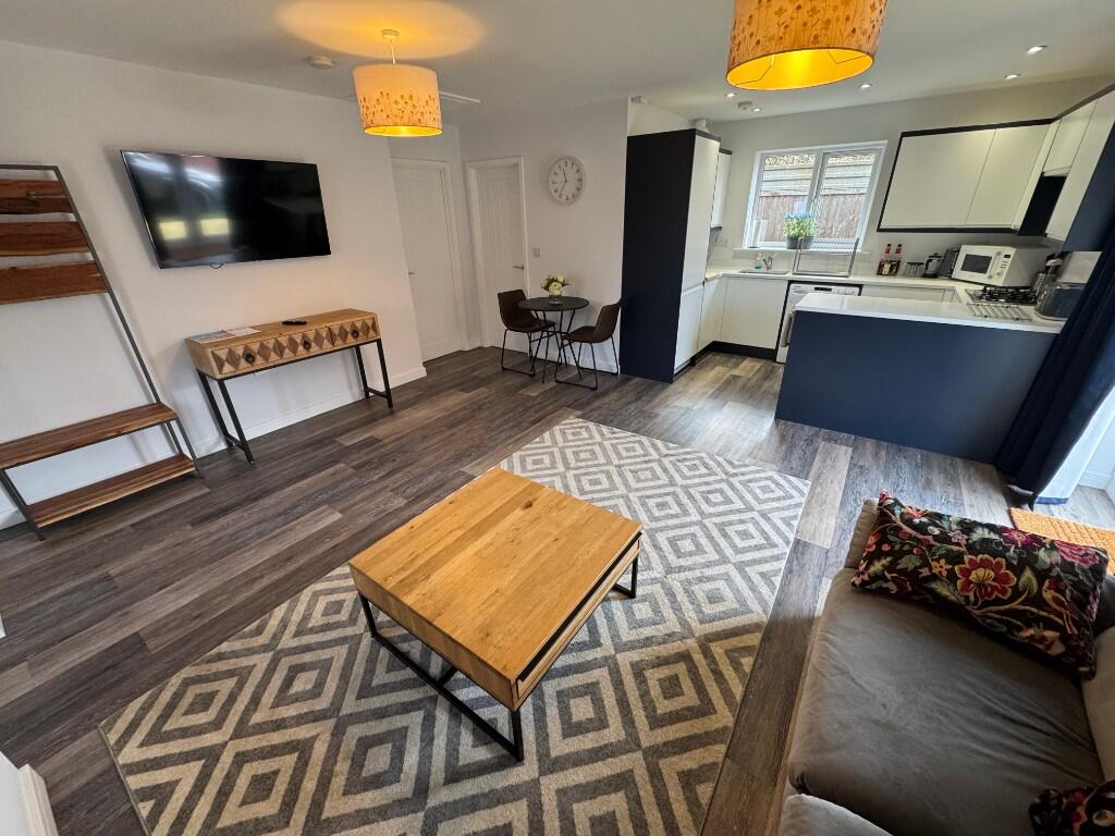 House in Rochester - View 2