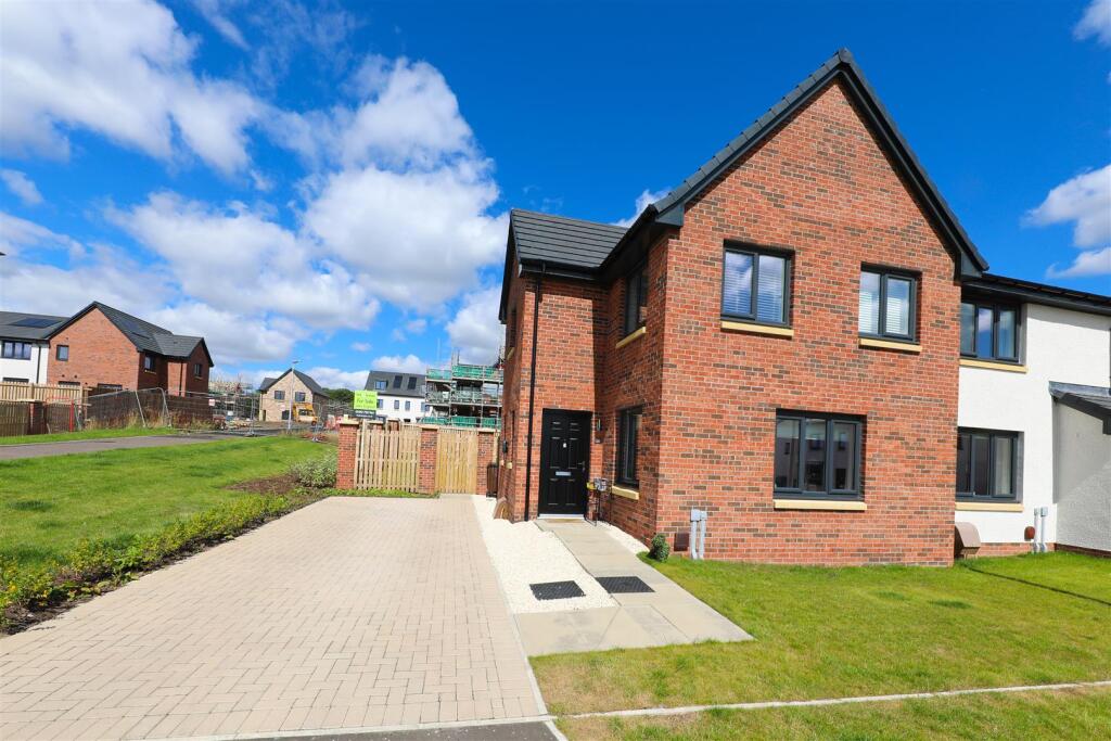 Main image of property: Dalzell Park, Glenrothes