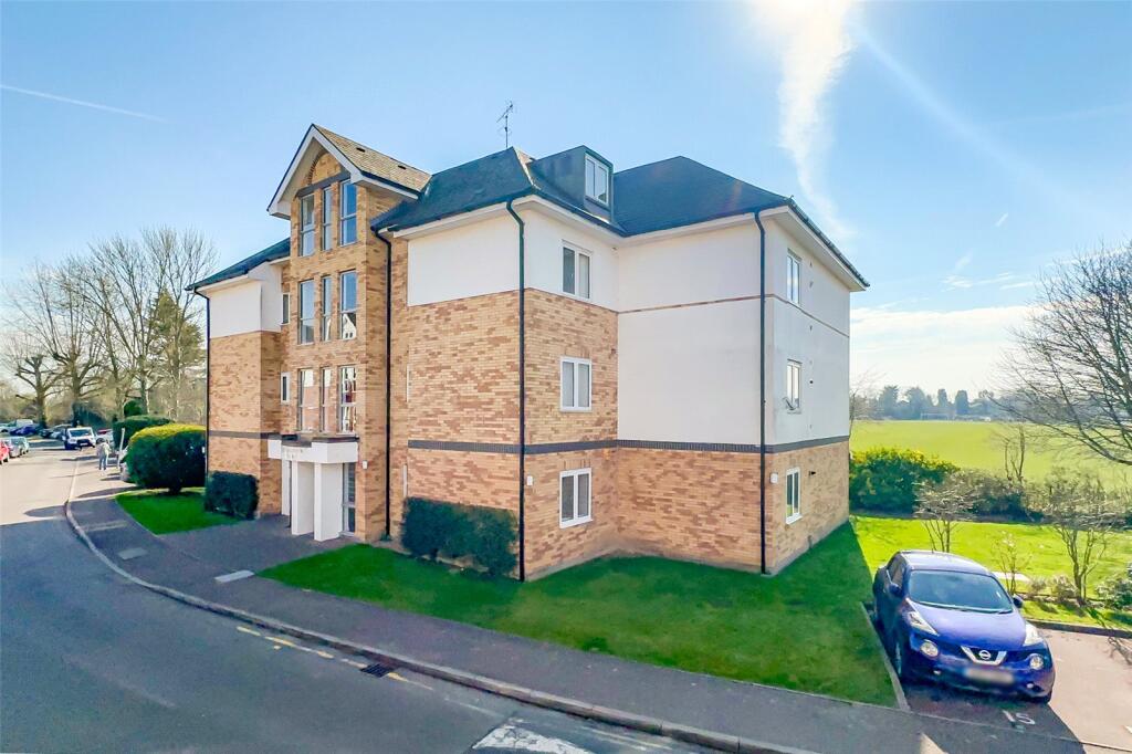 Main image of property: St James Court, Park View Close, St. Albans, Hertfordshire, AL1