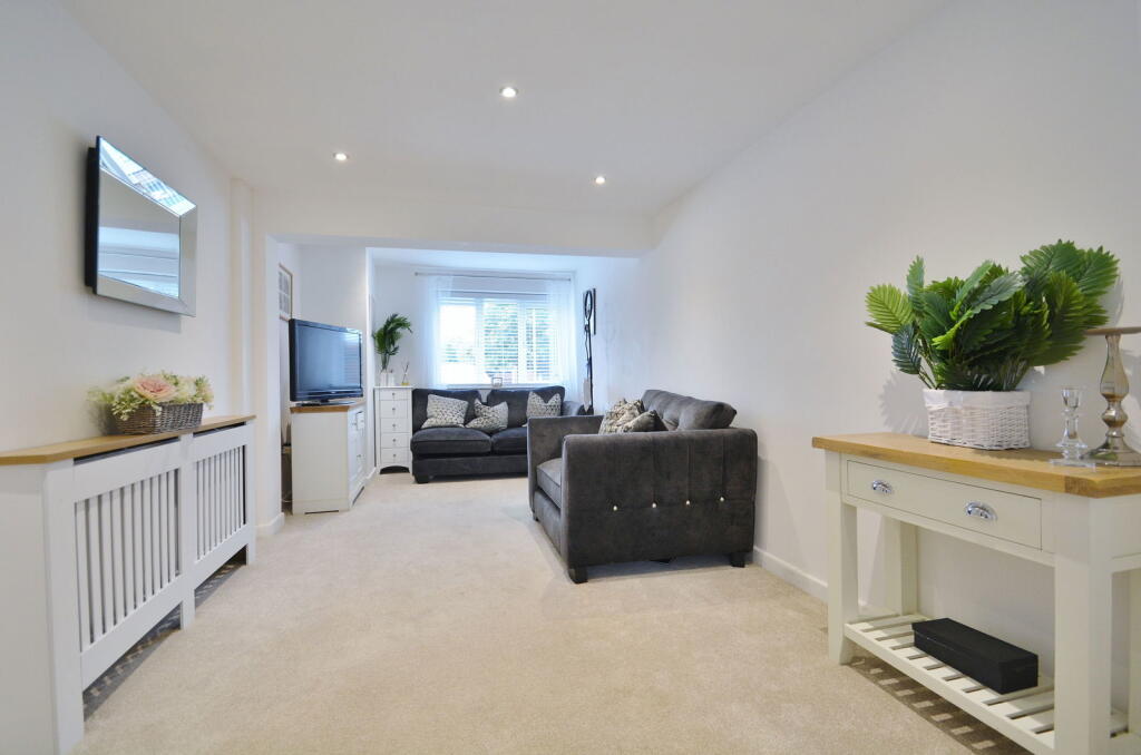 Onslow Drive, Thame photo 4