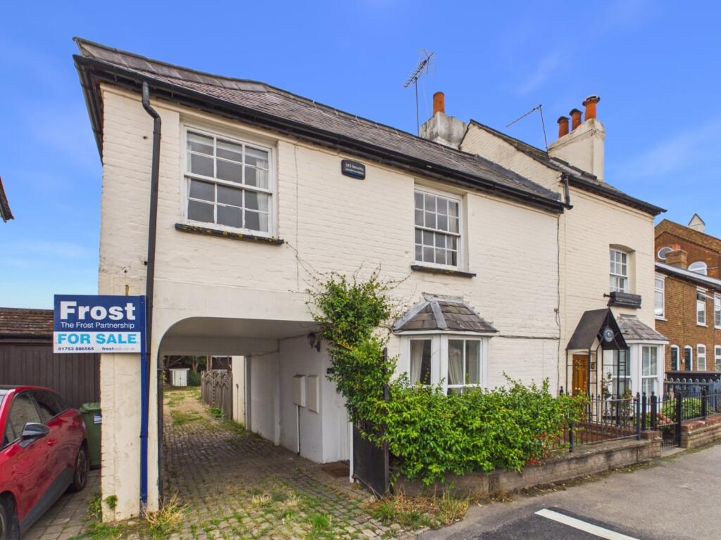 Main image of property: Gold Hill East, Chalfont St. Peter, Buckinghamshire, SL9