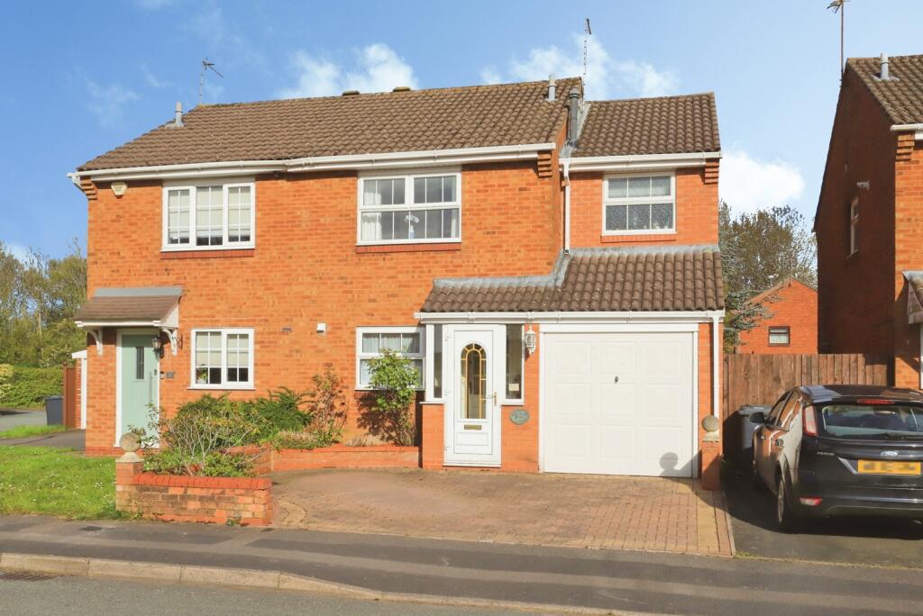 Main image of property: Melrose Drive, Perton Wolverhampton, Staffordshire, WV6