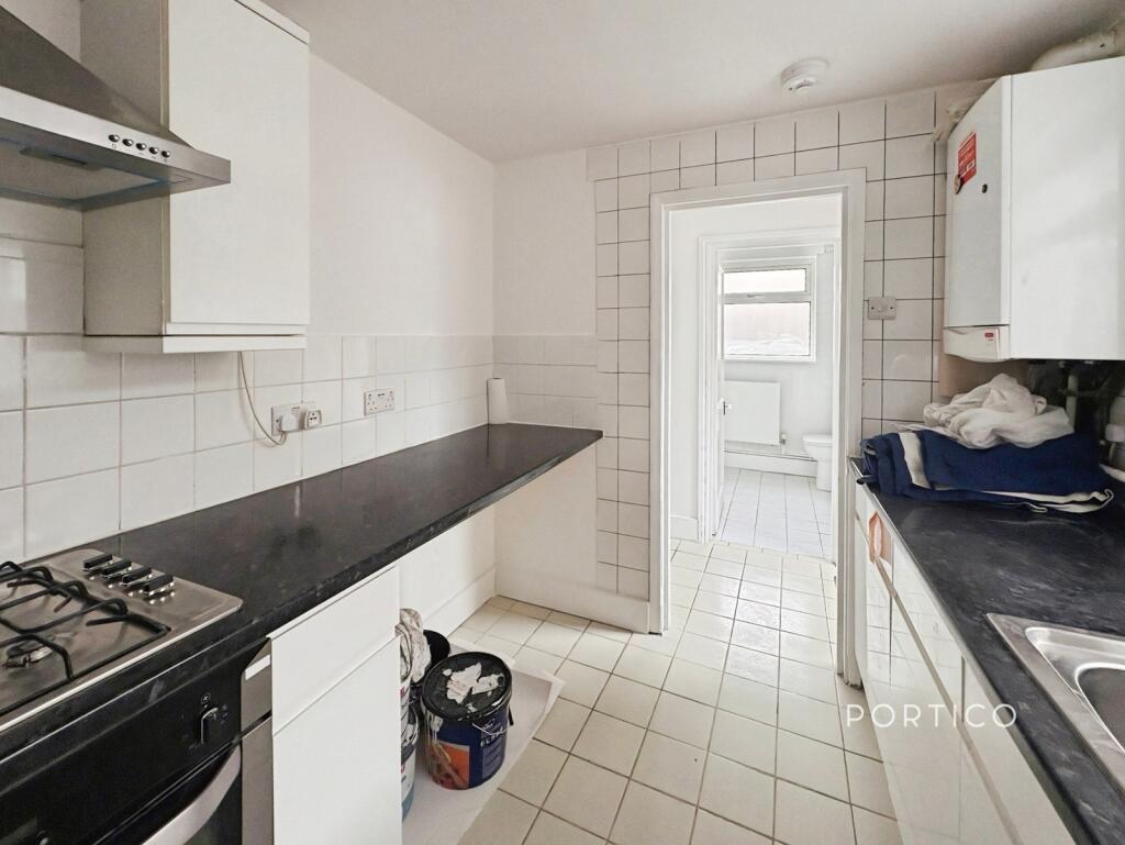2 bedroom house for rent