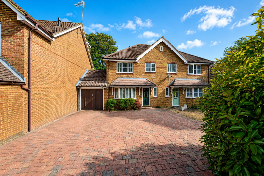 Main image of property: Hertford Road, Stevenage