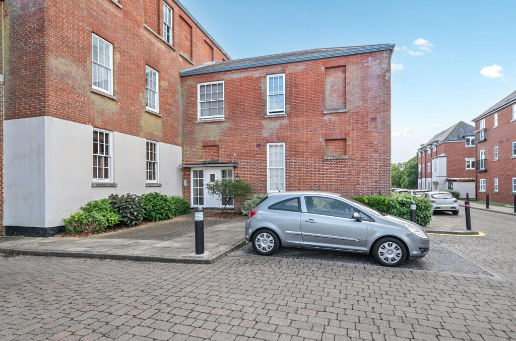 Main image of property: Consort Mews, Knowle, Fareham, Hampshire, PO17