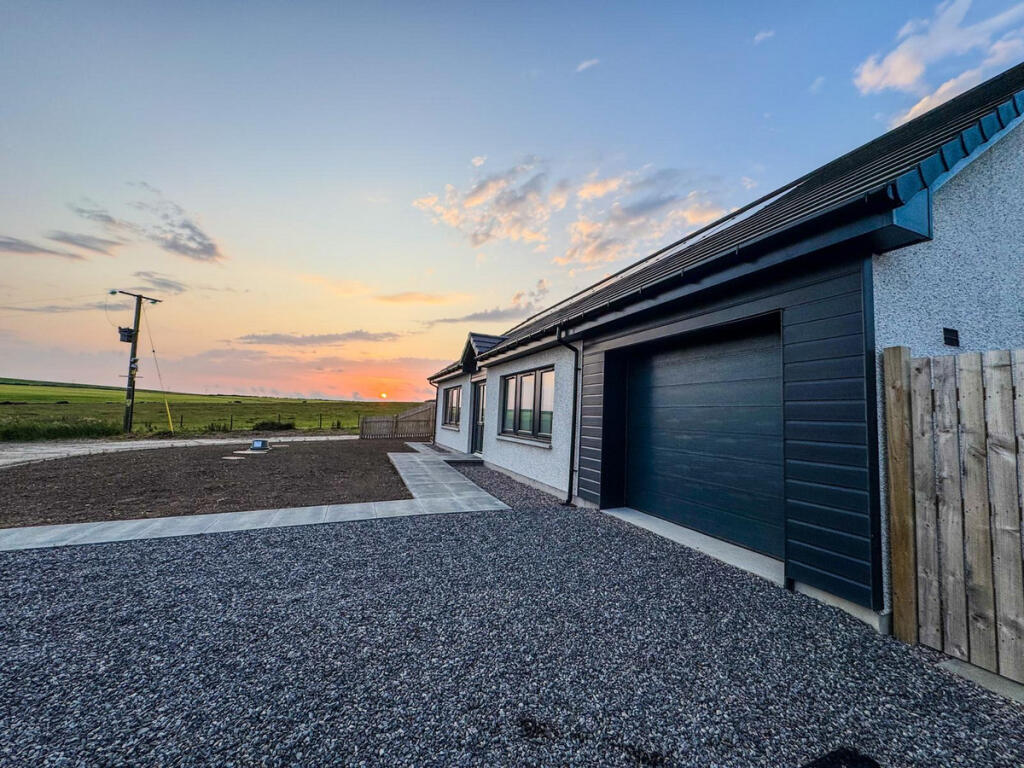 House in Aberdeen, Ardallie - View 3