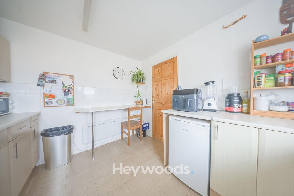 Apartment in Newcastle-under-Lyme, The Brampton - More