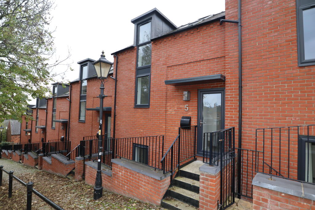 Main image of property: Motherby Hill, Lincoln, LN1
