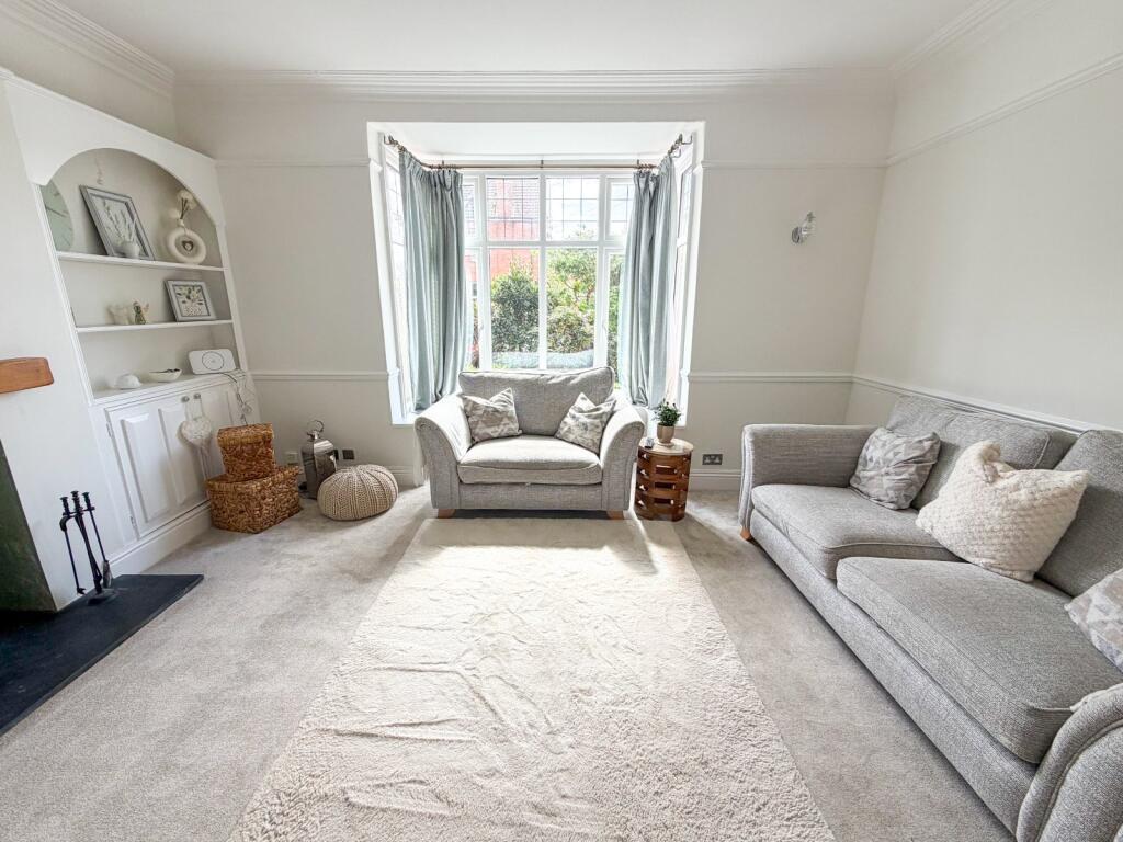 Jaycroft Road, Burnham-On-Sea, Somerset, TA8 photo 3