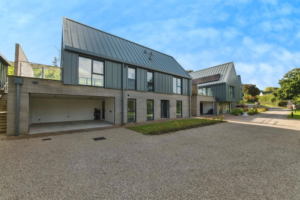 Main image of property: Elizabeth Penton Way, Bampton, Tiverton