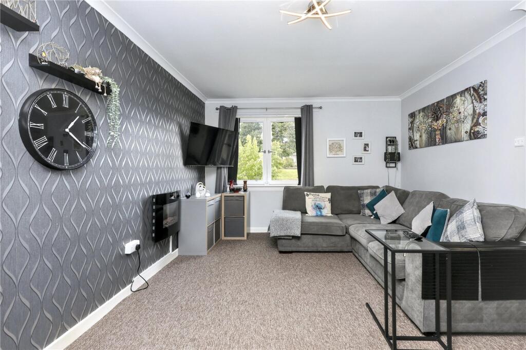 Apartment in Kelty, Fife - View 2