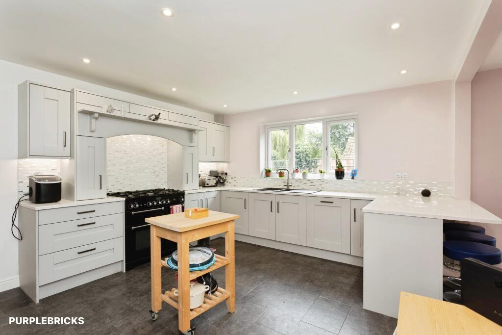 House in Nottingham - View 5