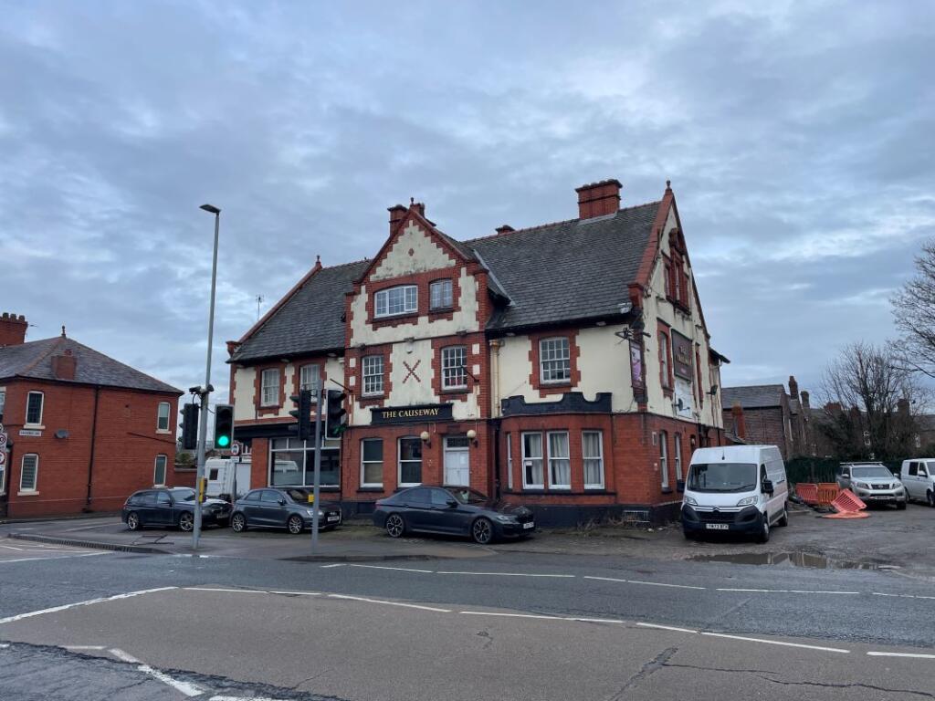 Main image of property: The Former Causeway Pub, Wilderspool Causeway, Warrington, Cheshire, WA4 6QE