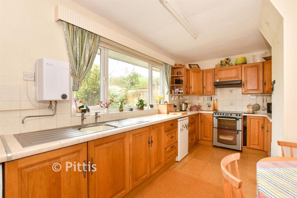 Chilton Lane, Brighstone, Newport, Isle of Wight - View 3