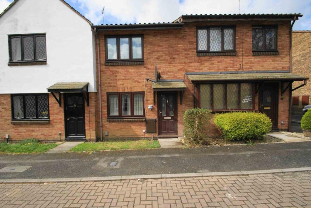 Main image of property: Hunters Oak, Hemel Hempstead, Hertfordshire, HP2