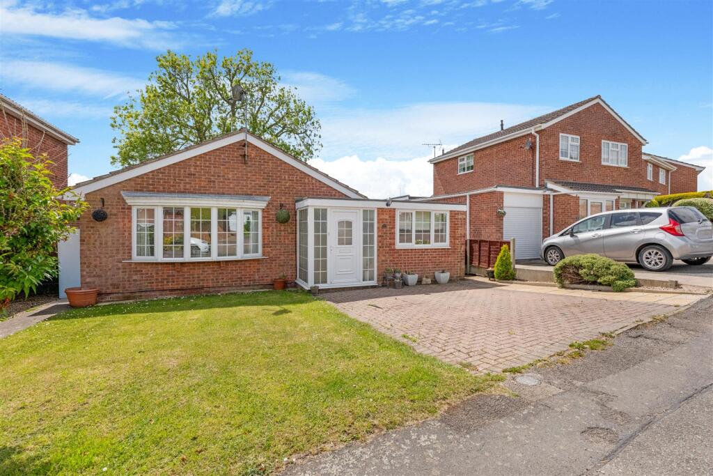 Main image of property: Broadlands, Desborough