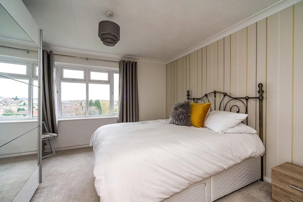 Apartment in Dudley - More