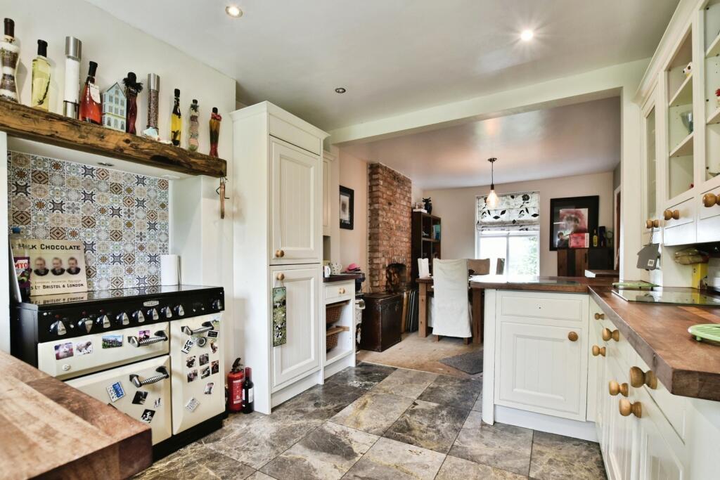 House in Warrington, Little Bollington with Agden - View 4