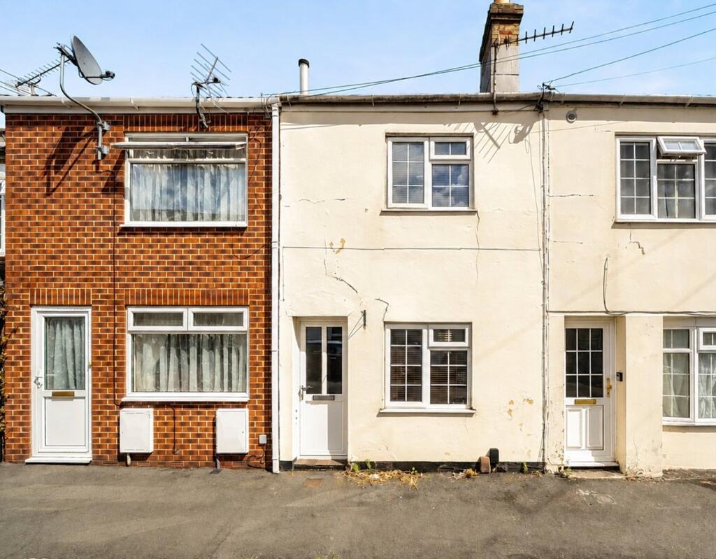 Main image of property: Dover Street, Inner Avenue, Southampton, SO14