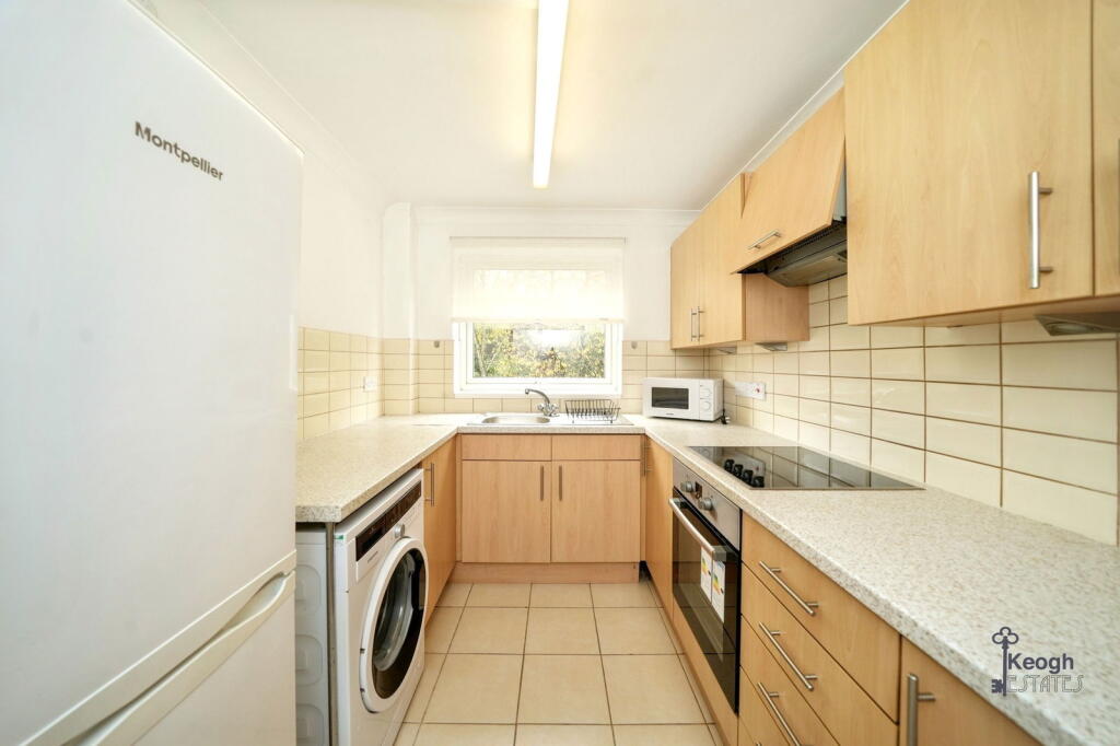 Additional image 3 of Flat 23  Farnborough Court, Mere Green Road, Sutton Coldfield, B75 5DL