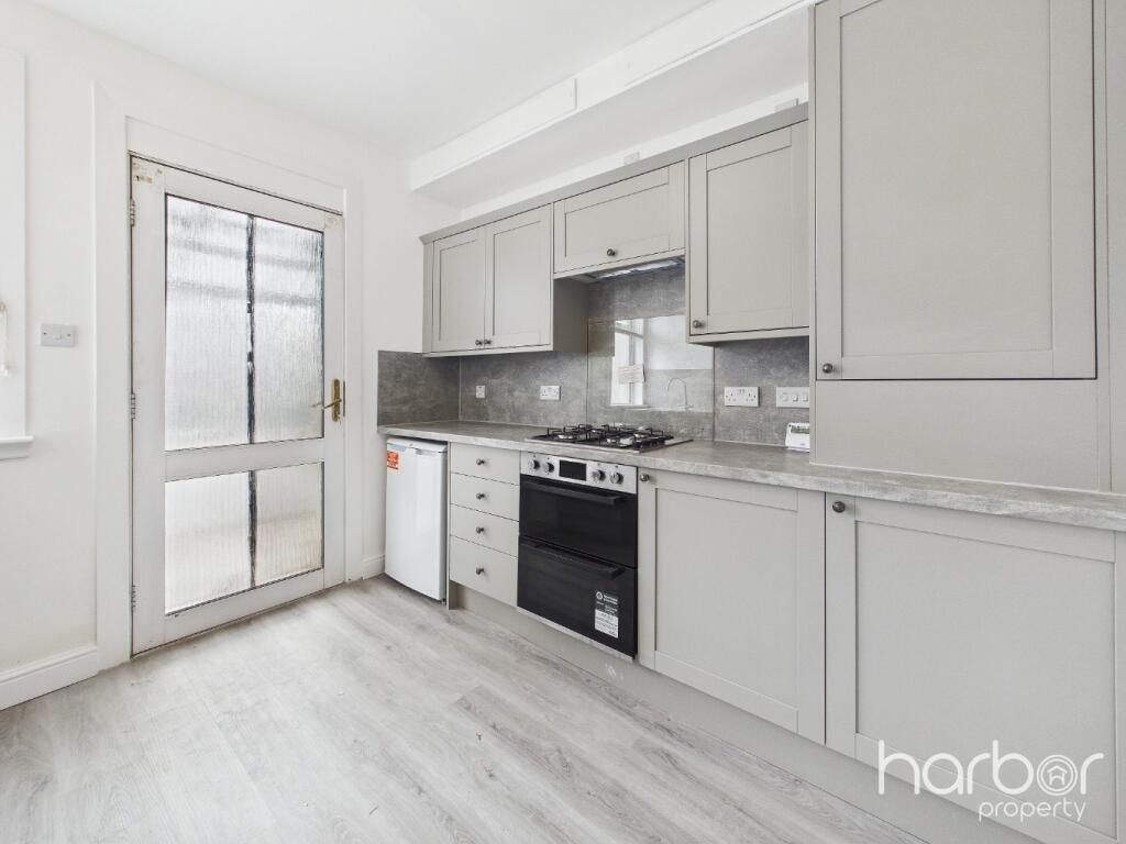 Apartment in Glasgow, Budhill - View 4