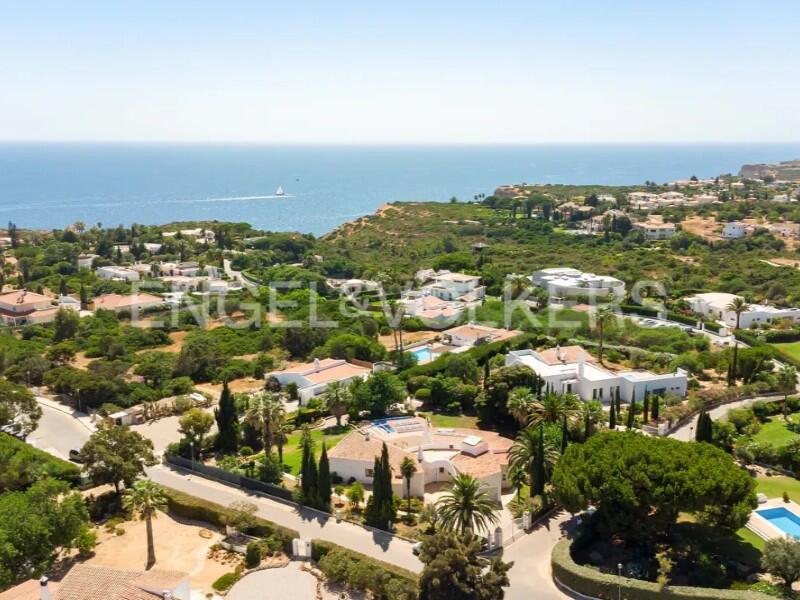 Main image of property: Algarve, Lagoa