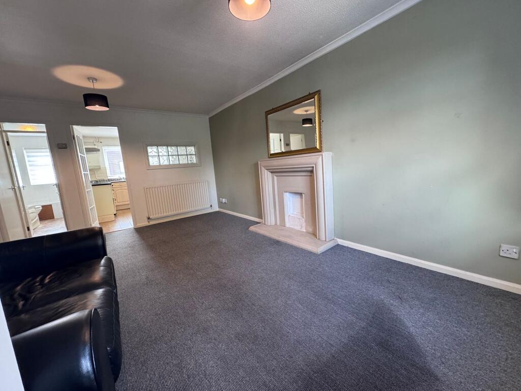 Apartment in Coventry, Earlsdon - View 4