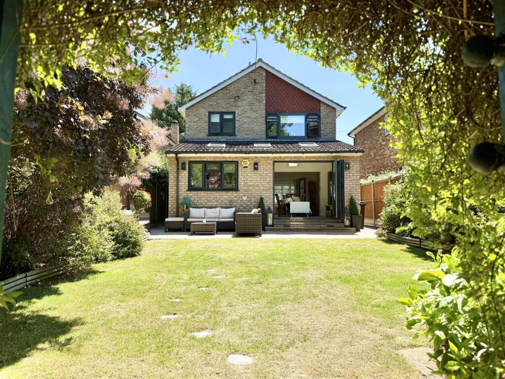 3-bed detached on Ongar Road, Writtle, Chelmsford, £640,000