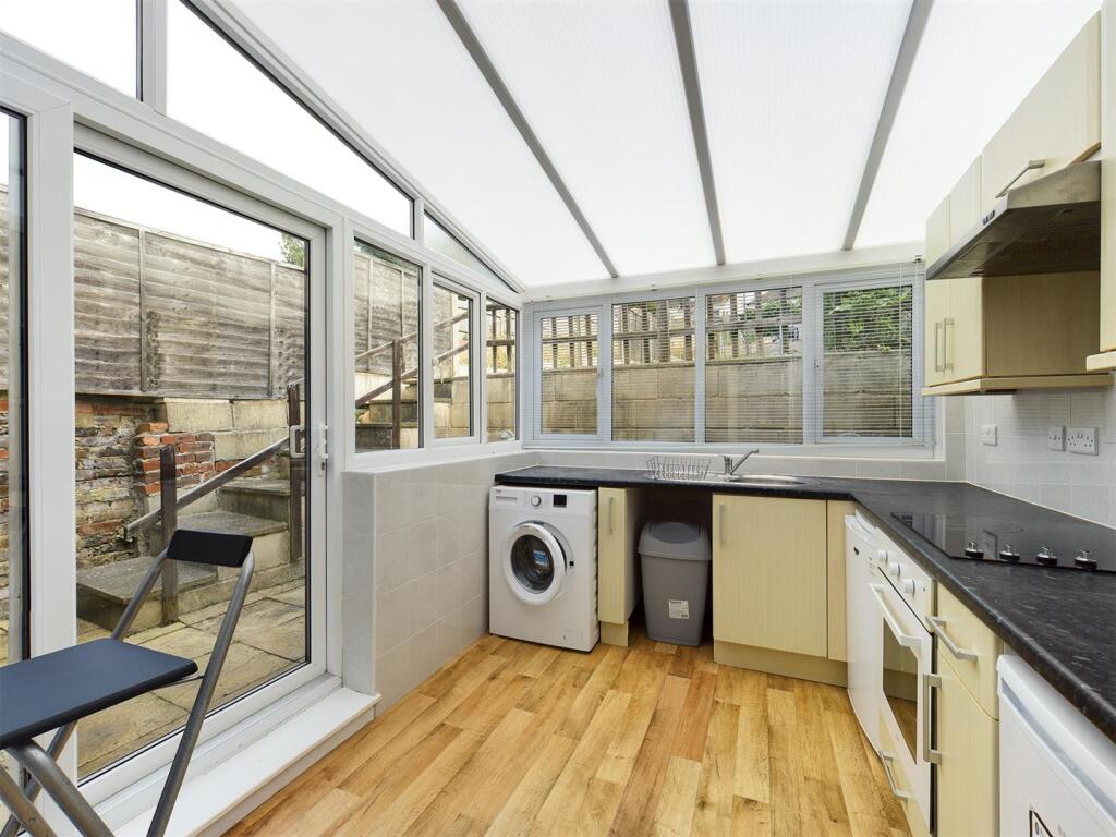 House in Brighton - View 2
