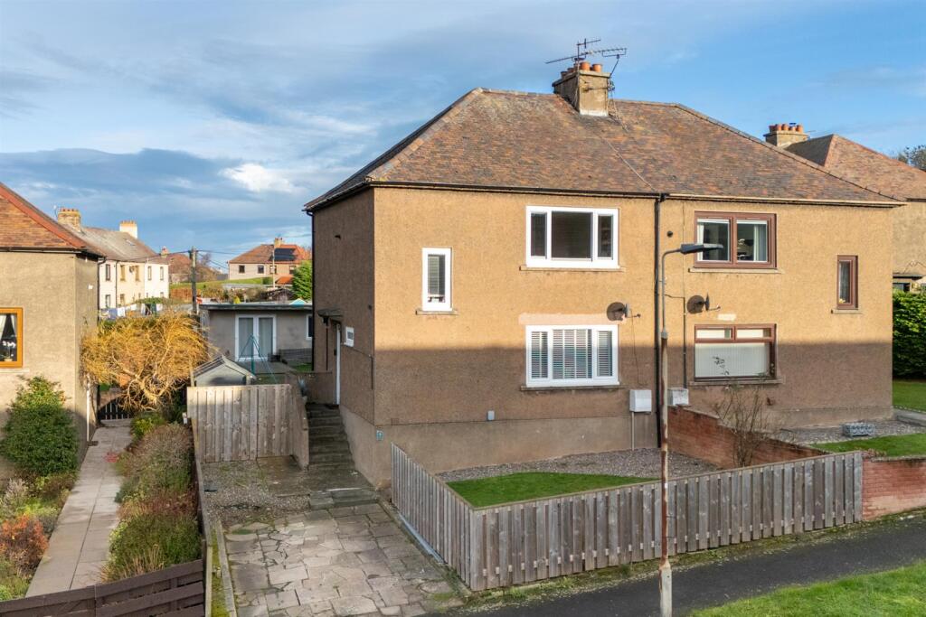 Main image of property: 9 Buss Craig Road, Eyemouth, TD14