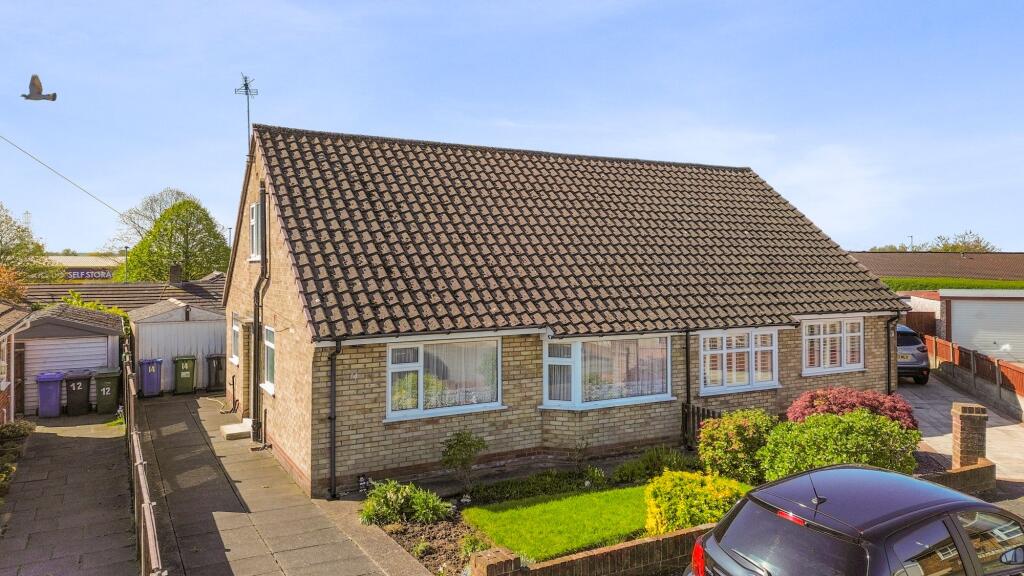 Main image of property: Ferndale Close, Woolston, WA1