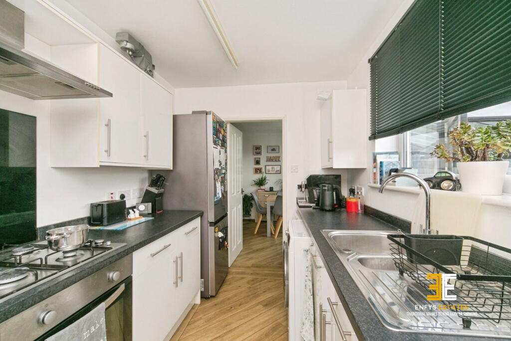 House in Llandudno - View 5