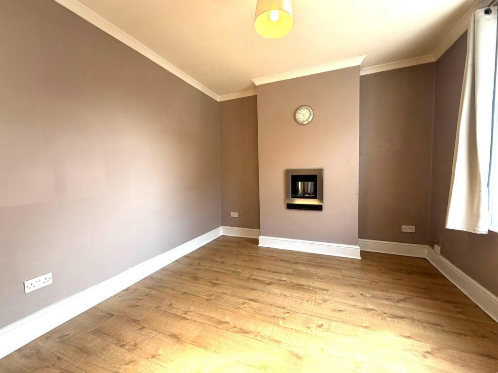 House in Swindon - View 3