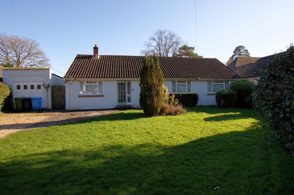 Main image of property: Clarendon Road, Broadstone, Dorset, BH18