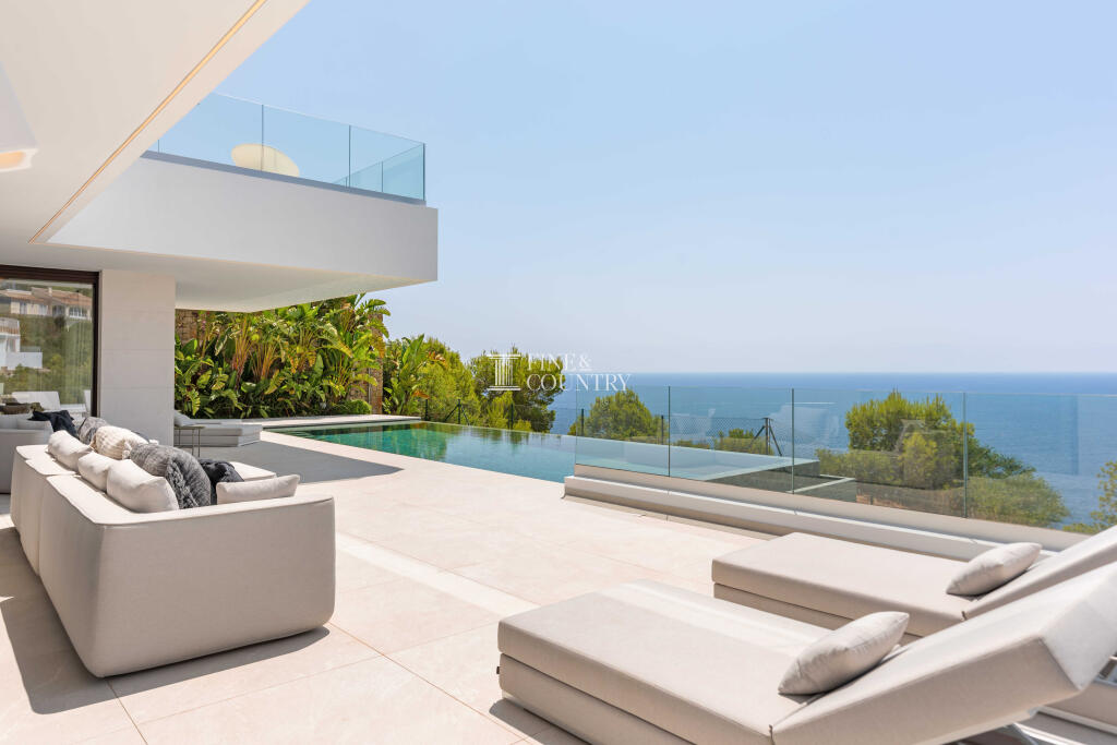Main image of property: Valencia, Alicante, Javea