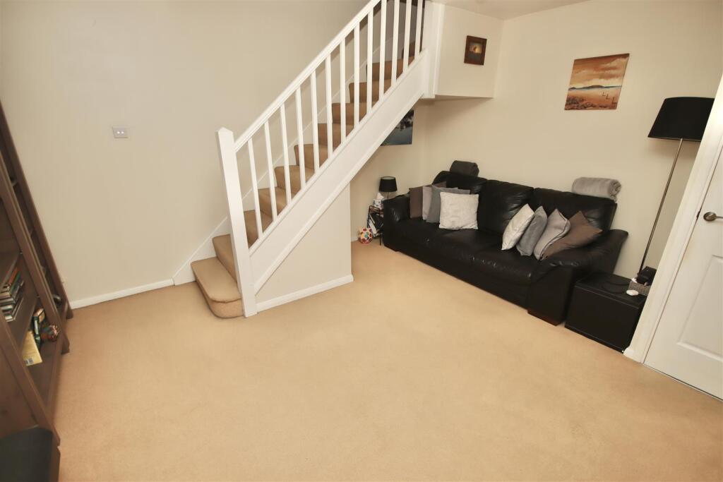 James Close, Chippenham photo 4
