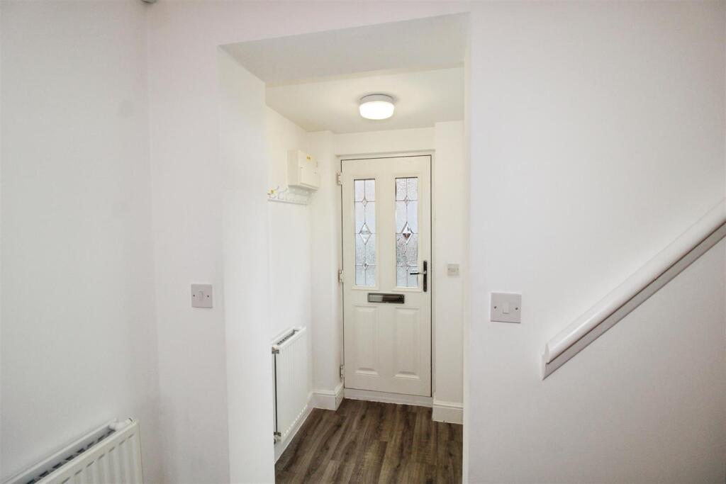 Dixwell Way, Coton House Estate, Rugby photo 3