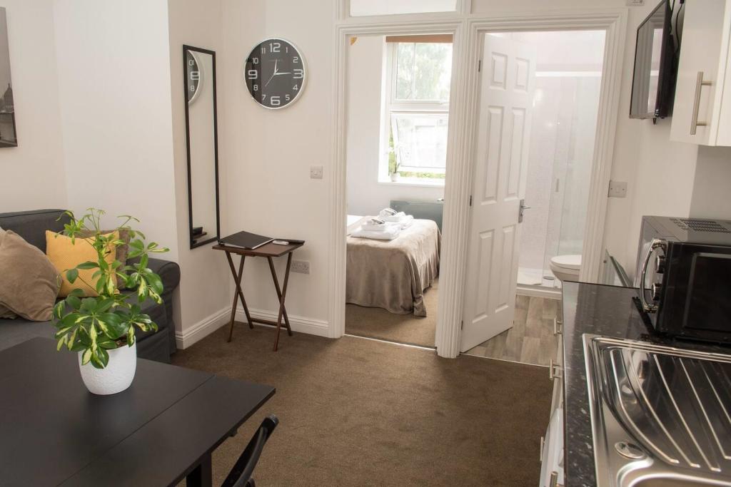 Additional image 6 of School Road, Moseley, Birmingham