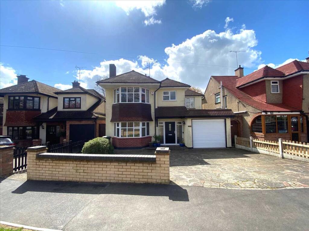 Main image of property: Highlands Estate, Buxton Avenue