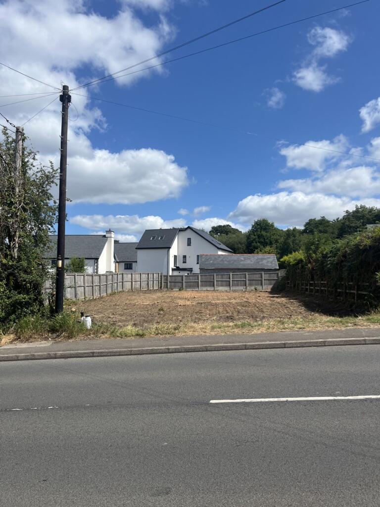 Main image of property: Ammanford Road, Llandybie, SA18