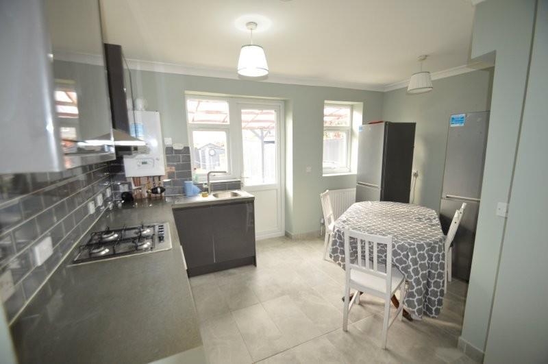 House in Romford - View 5