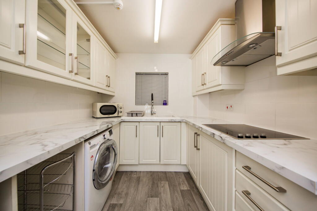 Montargis Way, Crowborough photo 4